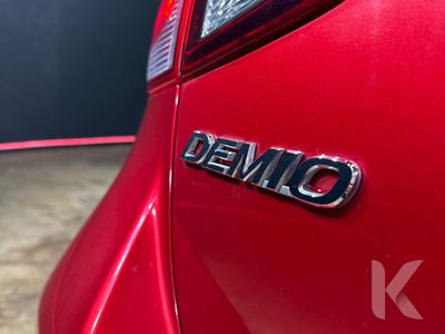 2017 Mazda Demio