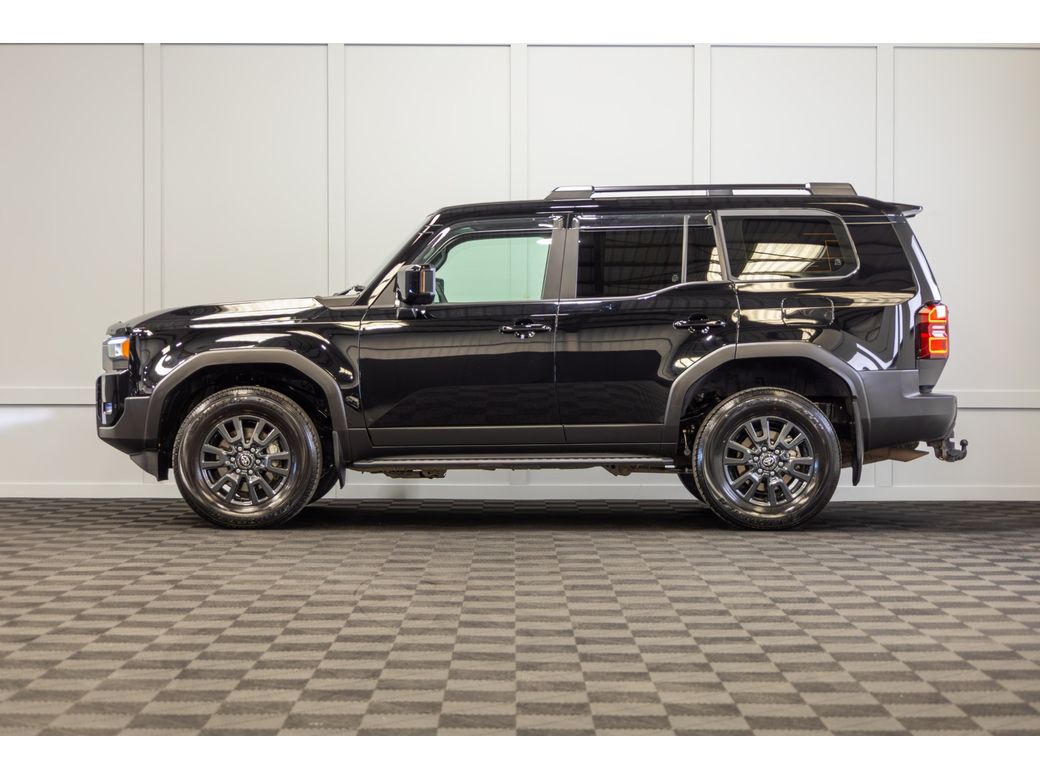 2025 Toyota Landcruiser