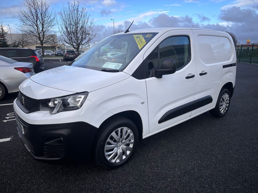 2021 Peugeot Partner