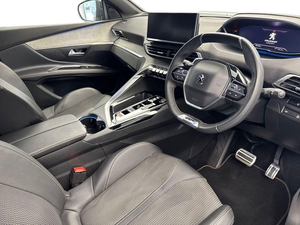 2024 Peugeot 5008
