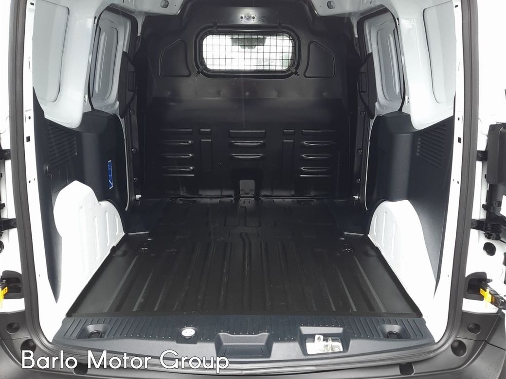 2025 Ford Transit Courier