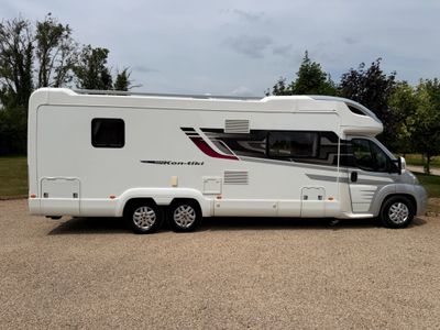2012 SWIFT  KON TIKI 669 TAG AXEL R.H.D MANUAL C1 REQUIRED 