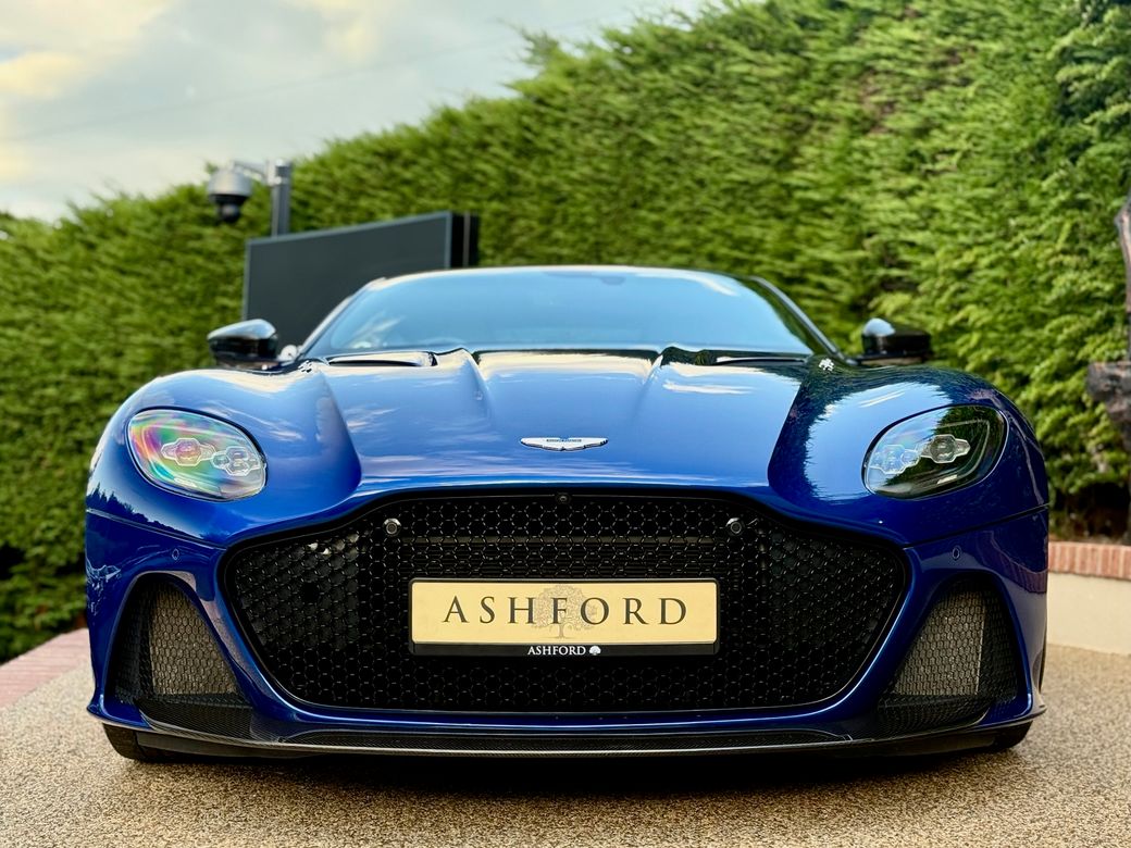 2018 Aston Martin DBS