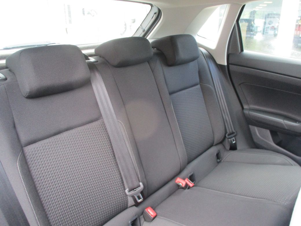 2019 Volkswagen Polo