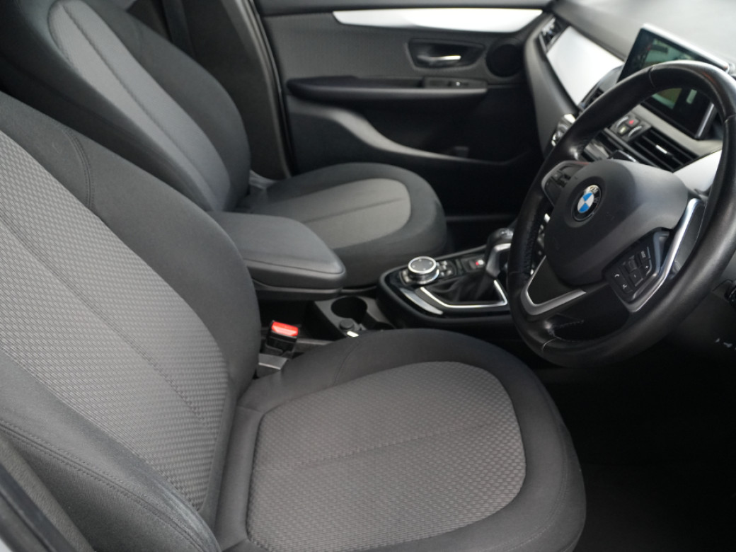 2016 BMW 218