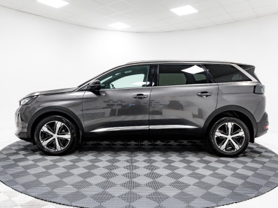 2023 Peugeot 5008