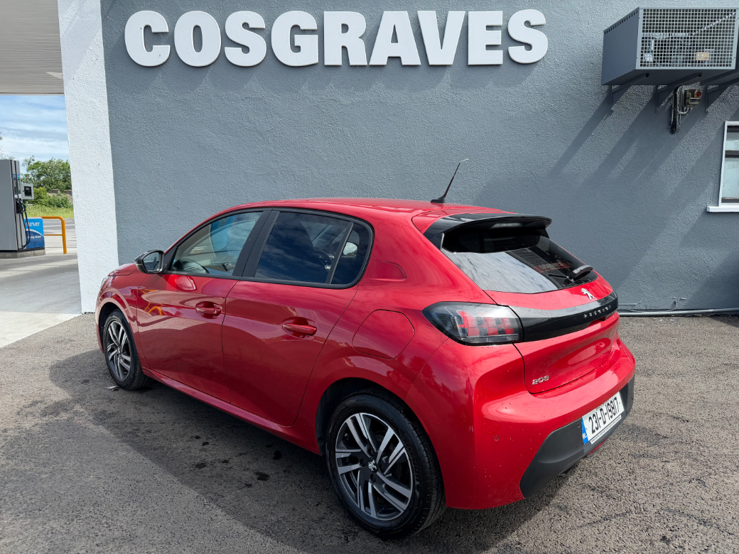 2023 Peugeot 208