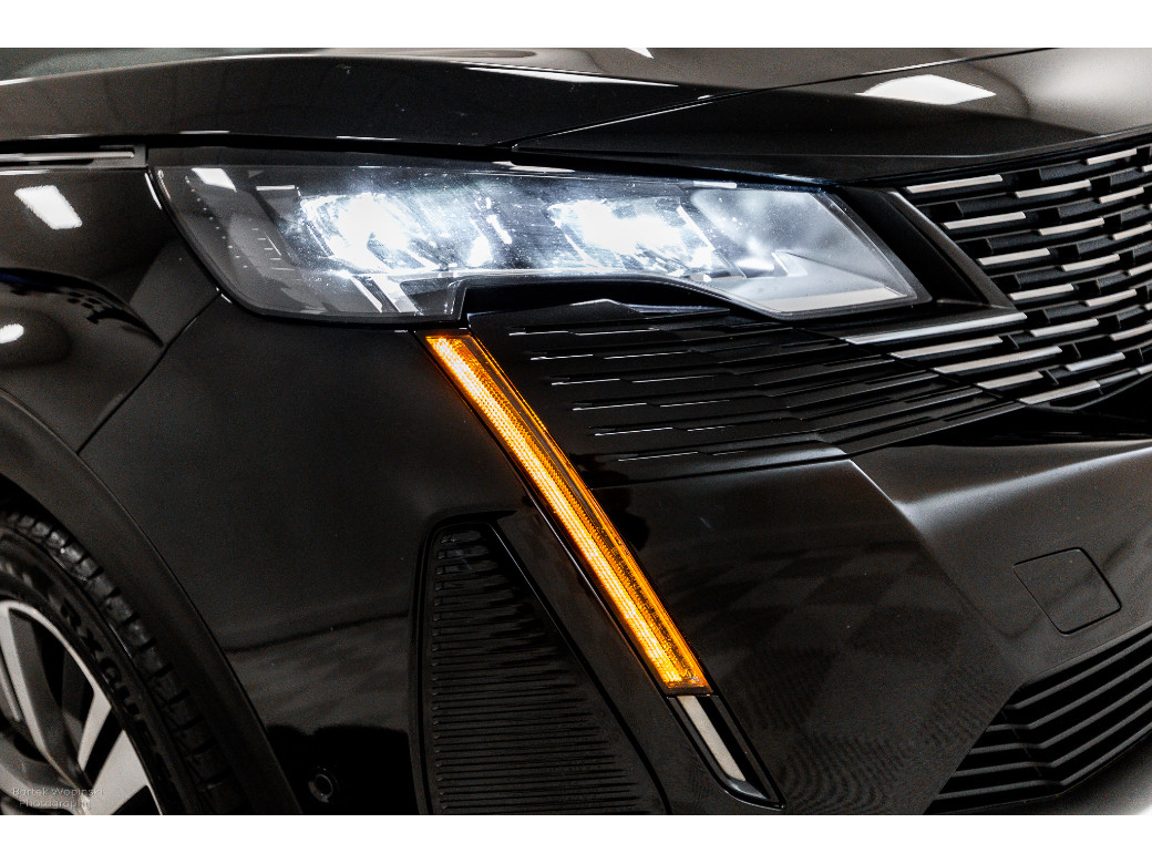 2023 Peugeot 5008