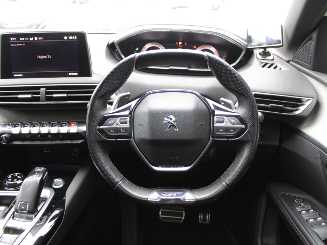 2018 Peugeot 5008