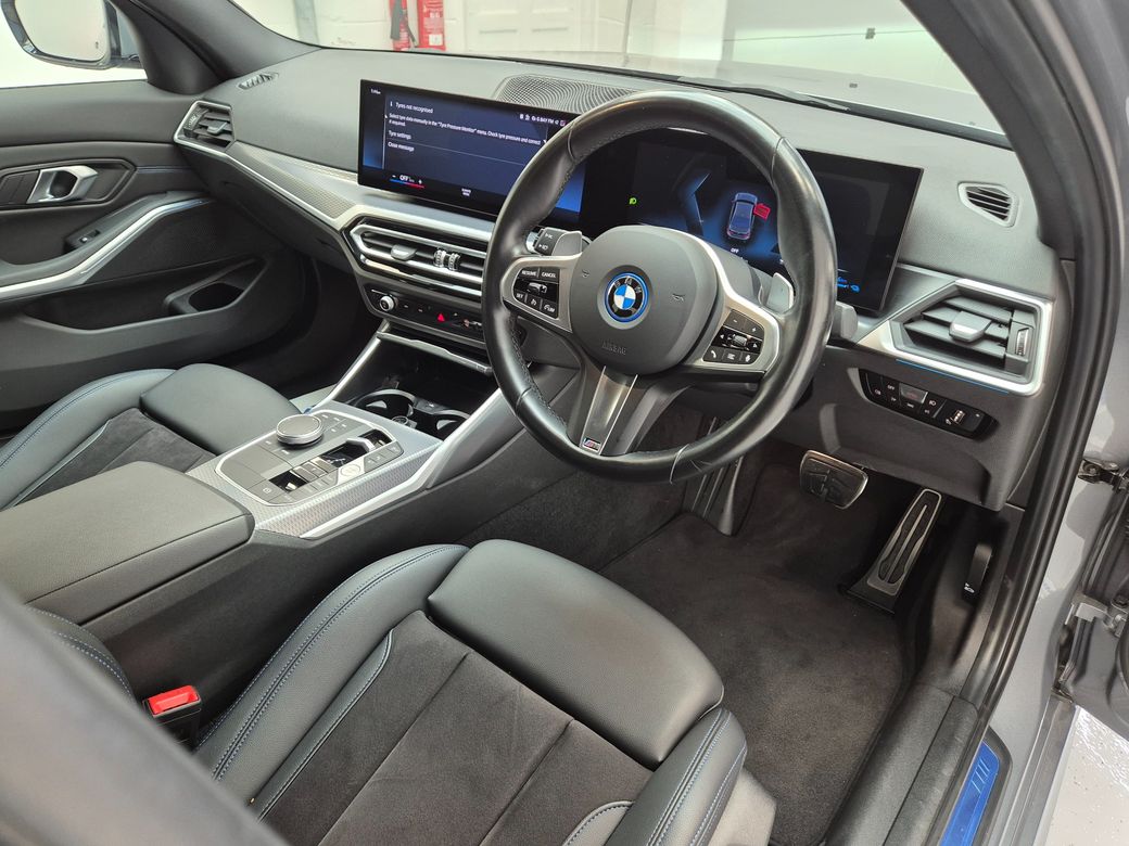 2024 BMW 3 Series