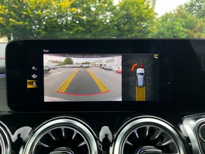 2023 Mercedes-Benz EQB