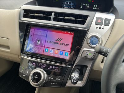 2019 Toyota Prius Alpha