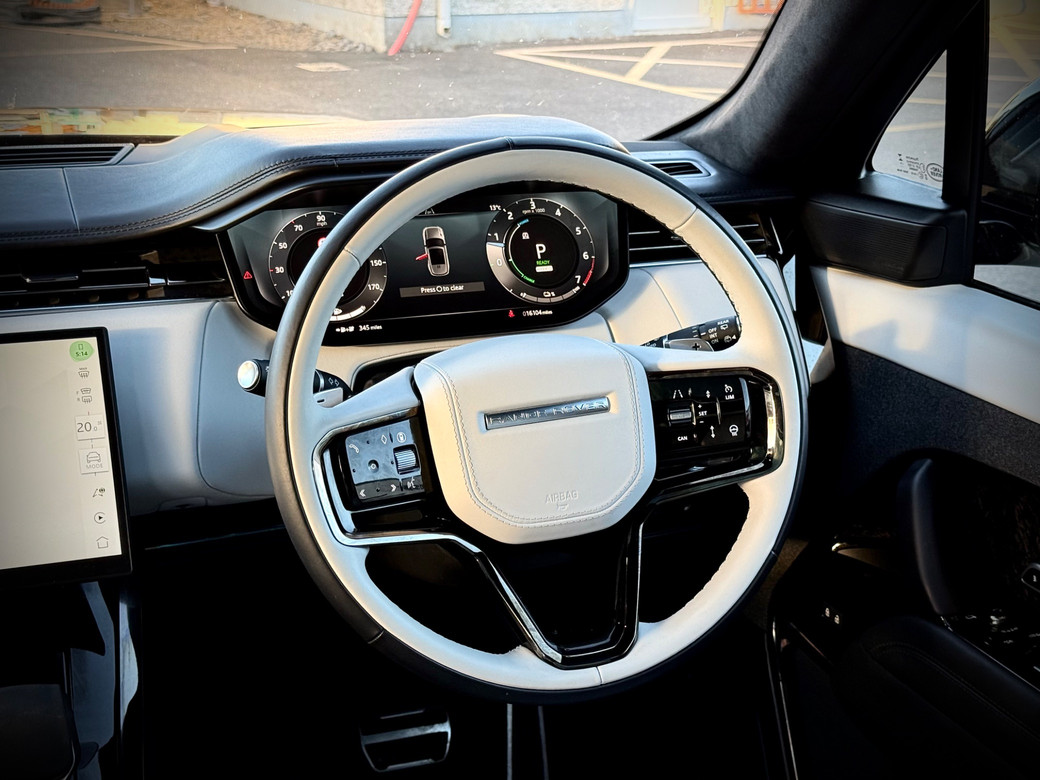 2025 Land Rover Range Rover Sport