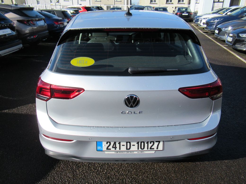 2024 Volkswagen Golf