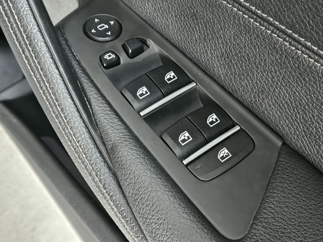 2022 BMW 5 Series