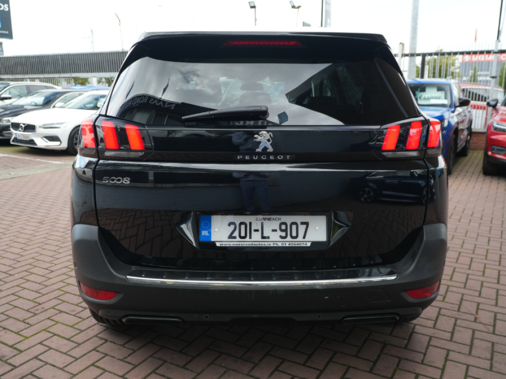 2020 Peugeot 5008