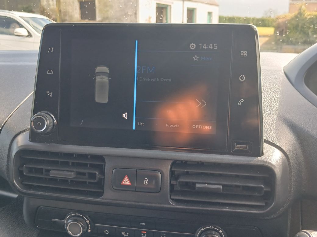 2020 Peugeot Partner