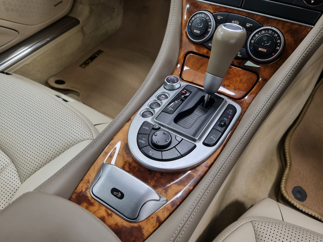 2010 Mercedes-Benz SL 63 AMG