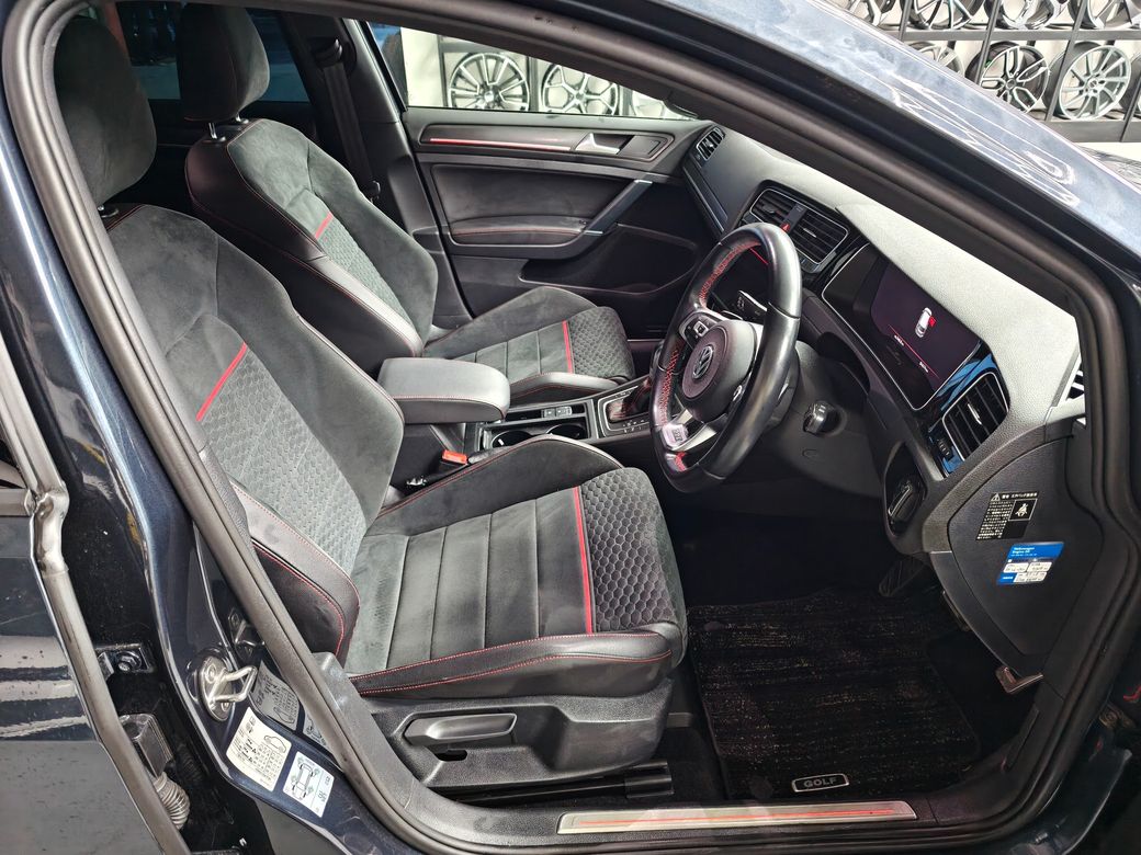 2019 Volkswagen Golf