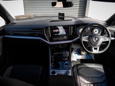 2020 Volkswagen Touareg