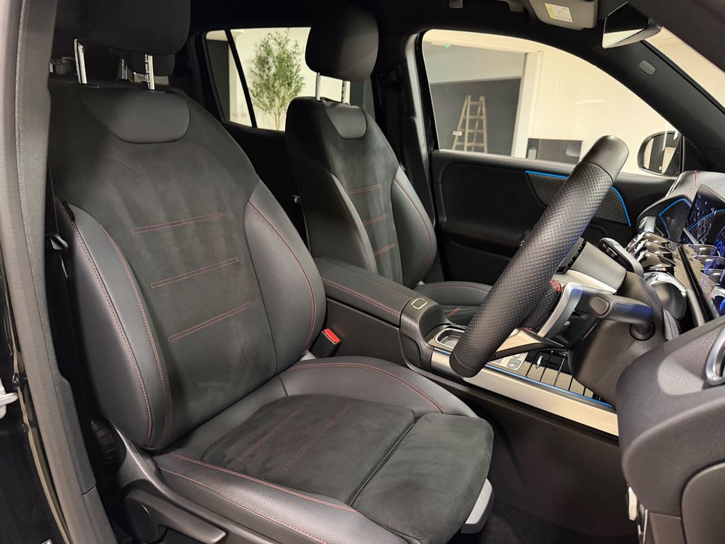 2025 Mercedes-Benz EQB