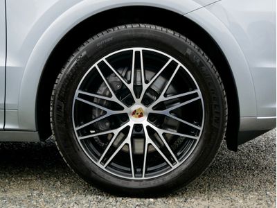 2024 Porsche Cayenne
