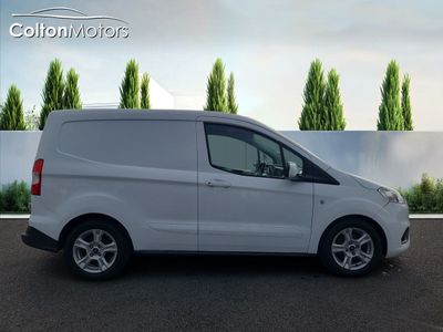 2022 Ford Transit Courier