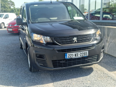 2022 Peugeot Partner