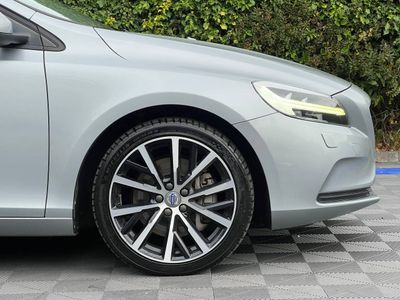 2018 Volvo V40