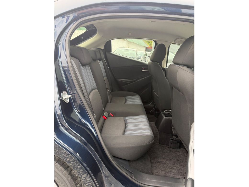 2015 Mazda Demio