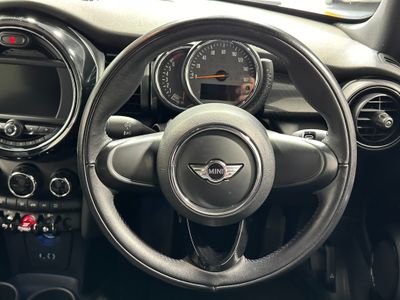 2017 Mini Cooper