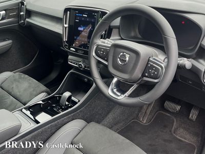 2023 Volvo C40