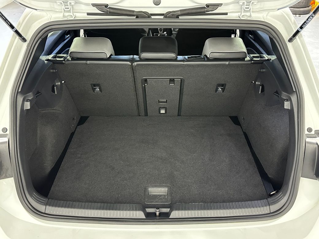 2024 Volkswagen Golf