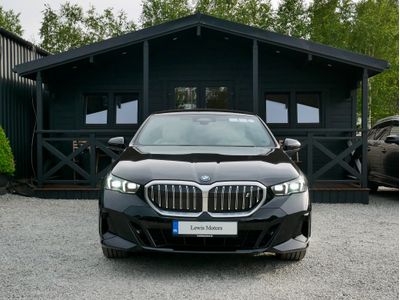 2024 BMW i5