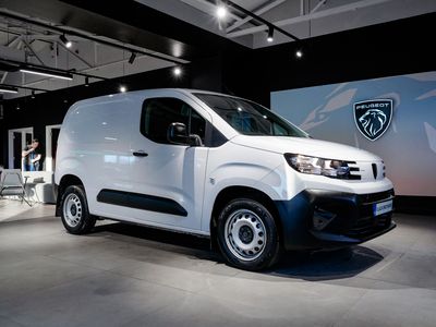 2025 Peugeot Partner