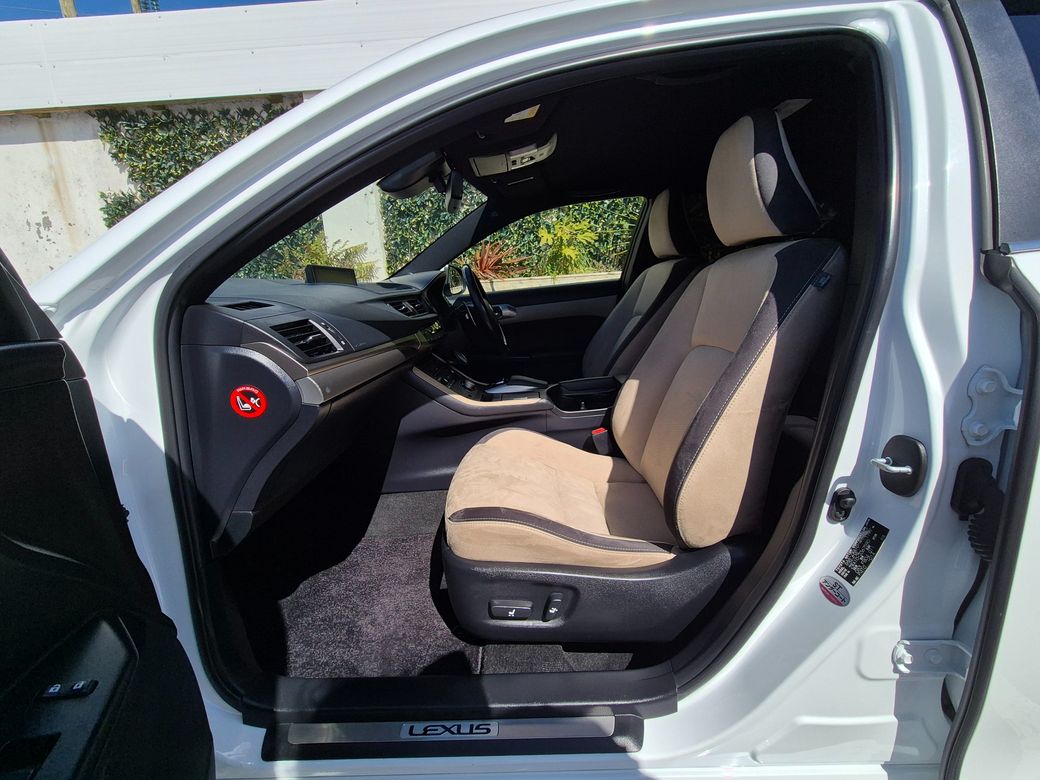2020 Lexus CT 200h
