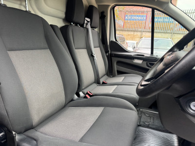 2021 Ford Transit Custom