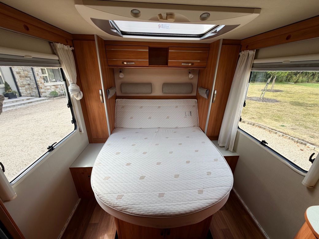 2015 HYMER  EXSIS- I EX 698 