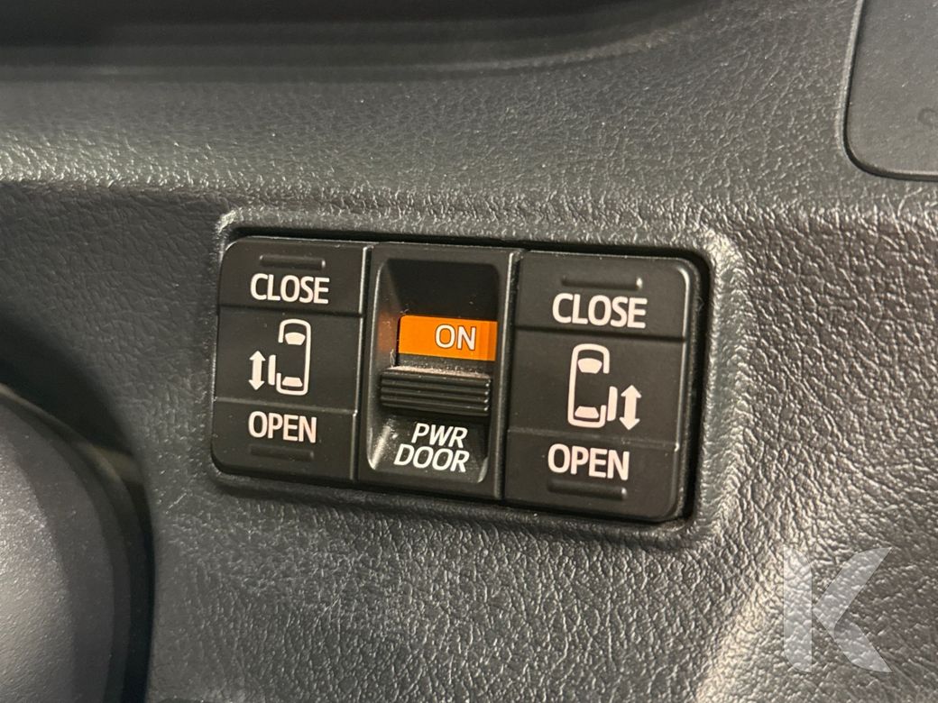 2016 Toyota Sienta