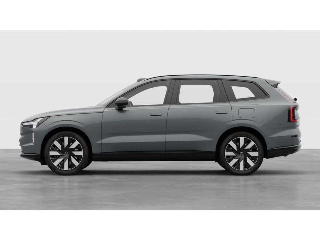 2026 Volvo EX90