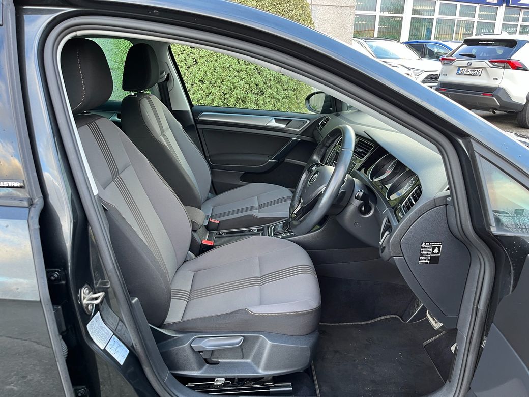 2016 Volkswagen Golf