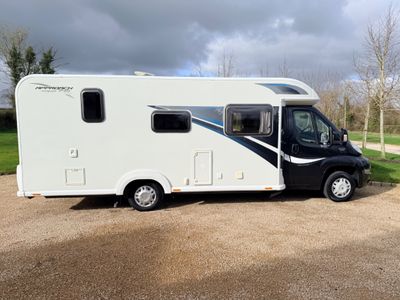 2014 BAILEY  APPROCH 745 LOW PROFILE MANUAL