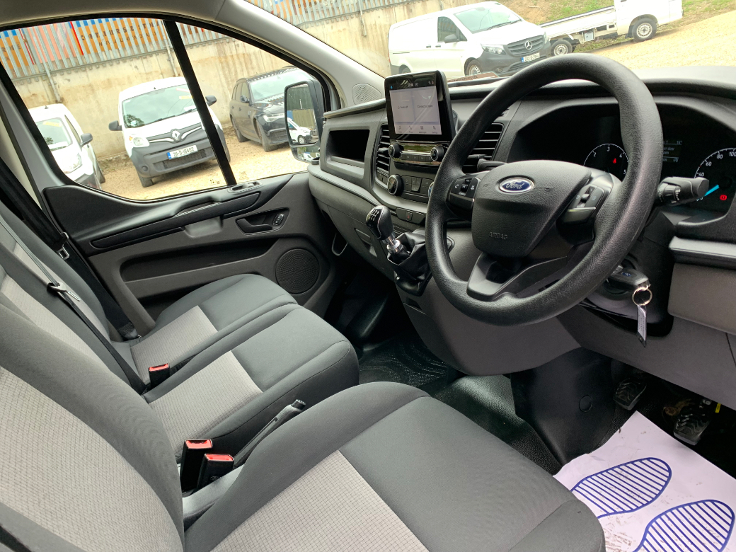 2023 Ford Transit Custom