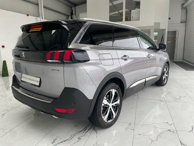 2021 Peugeot 5008