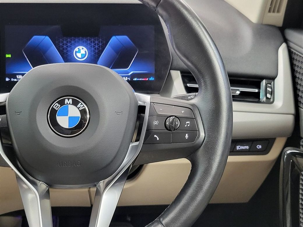 2023 BMW X1