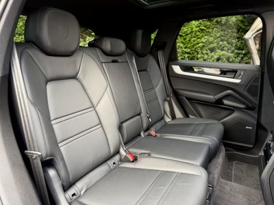 2024 Porsche Cayenne