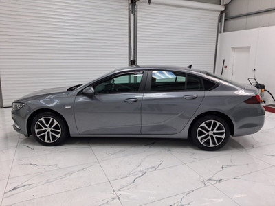 2018 Vauxhall Insignia