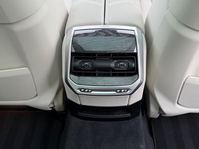 2026 BMW i7