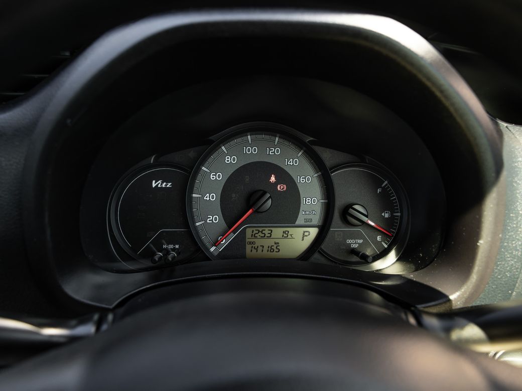 2017 Toyota Vitz