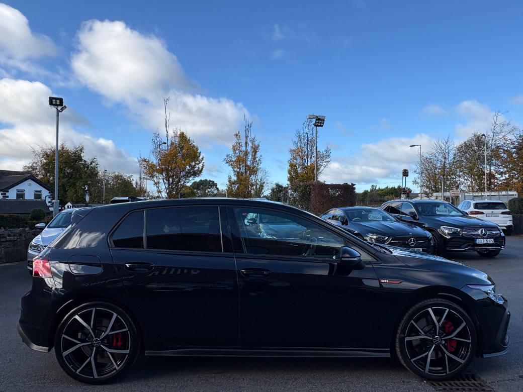 2024 Volkswagen Golf